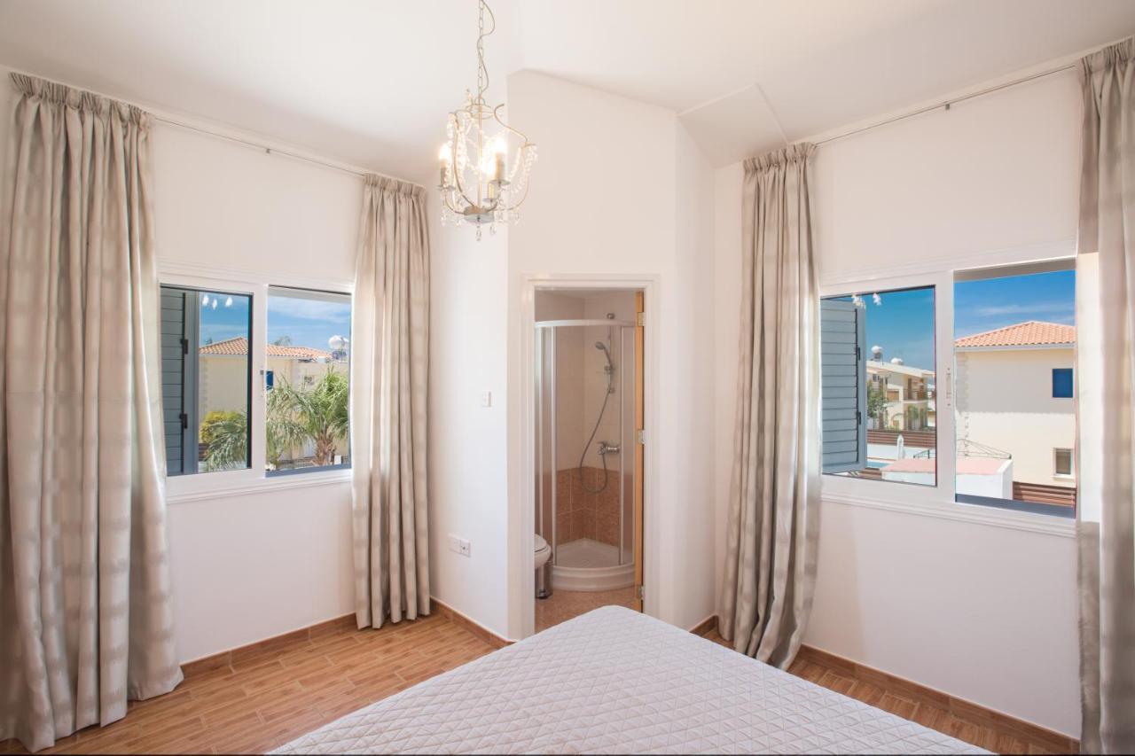 פאראלימני Elite Luxury Villa מראה חיצוני תמונה